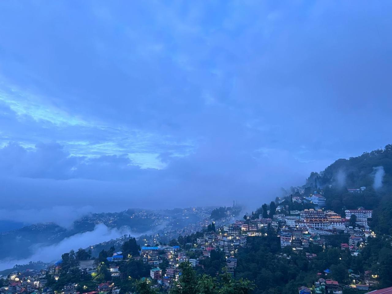 Himalayan Gorkha Retreat II Free Parking Hotell Darjeeling  Eksteriør bilde